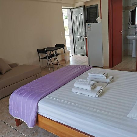 Nefeli Apartments Ступа Екстериор снимка
